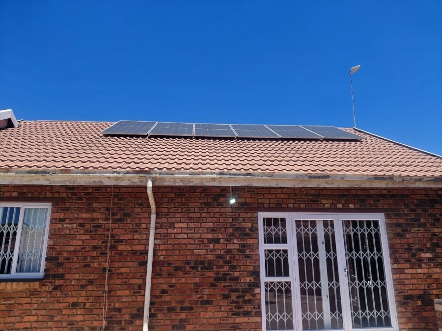 3 Bedroom Property for Sale in Vaalpark Free State